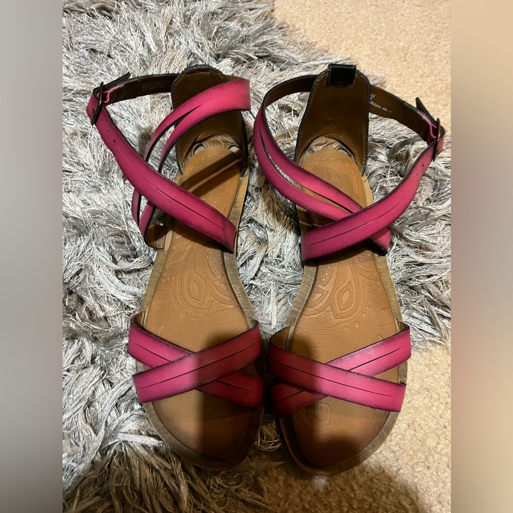 Clark’s Women’s Billie Jazz Fuchsia Raspberry Padded Sandals - 9.5